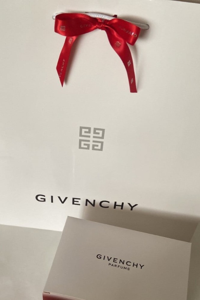 Pink genuine Givenchy leather bag with its box and Givenchy bag