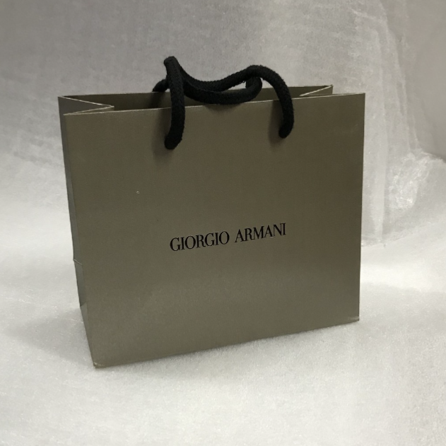 عطر ارماني Si éclat النسائي بخاخ 15 مل