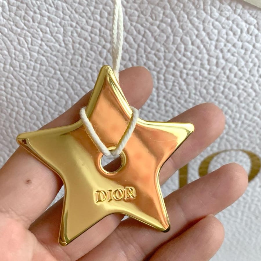 نجمه الديور الاصلية Dior Star Charm