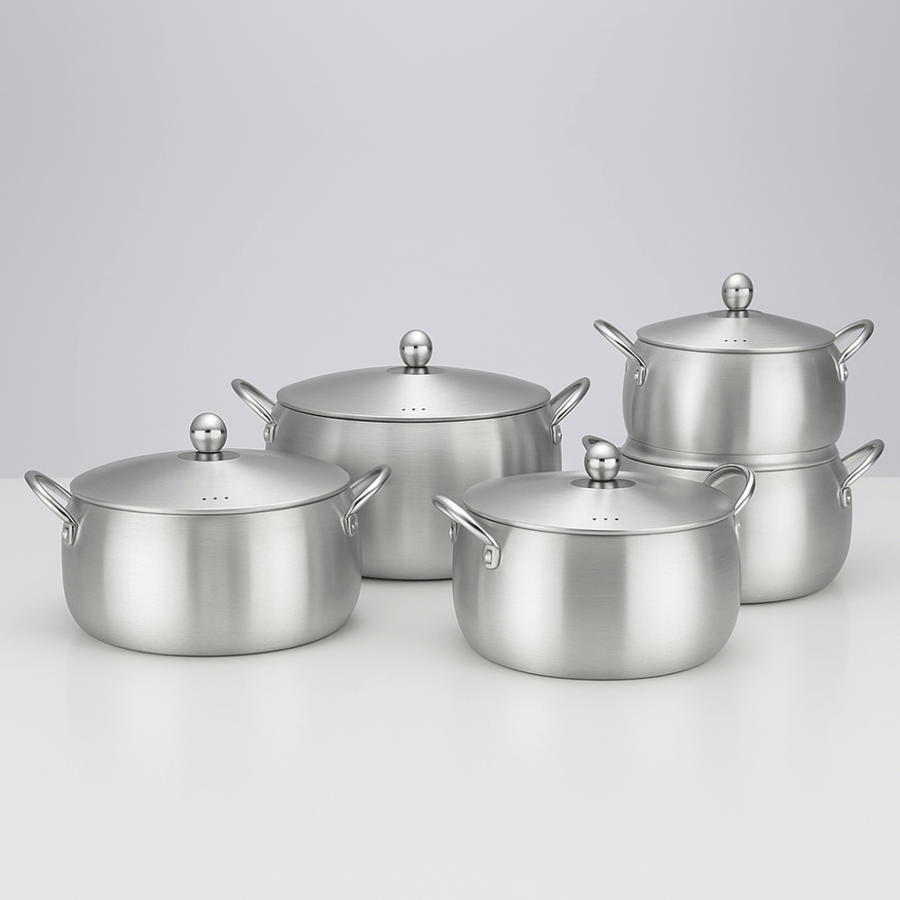 5-piece aluminum cookware set