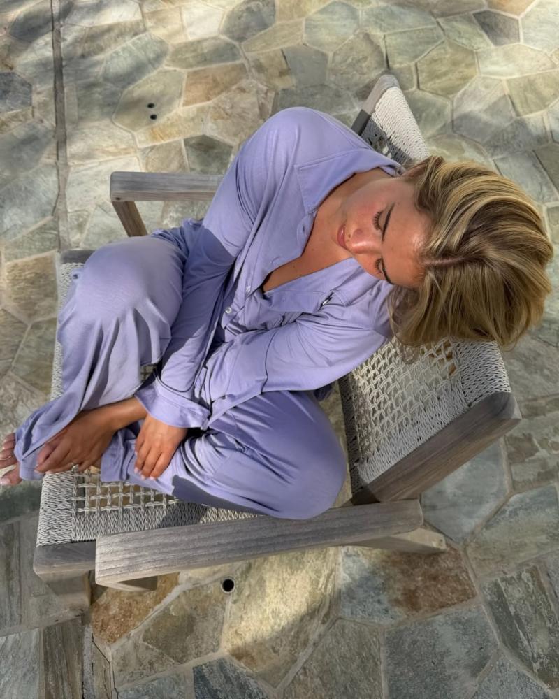 طقم بيجاما Djerf Avenue Go Slow Lilac Pajama Set