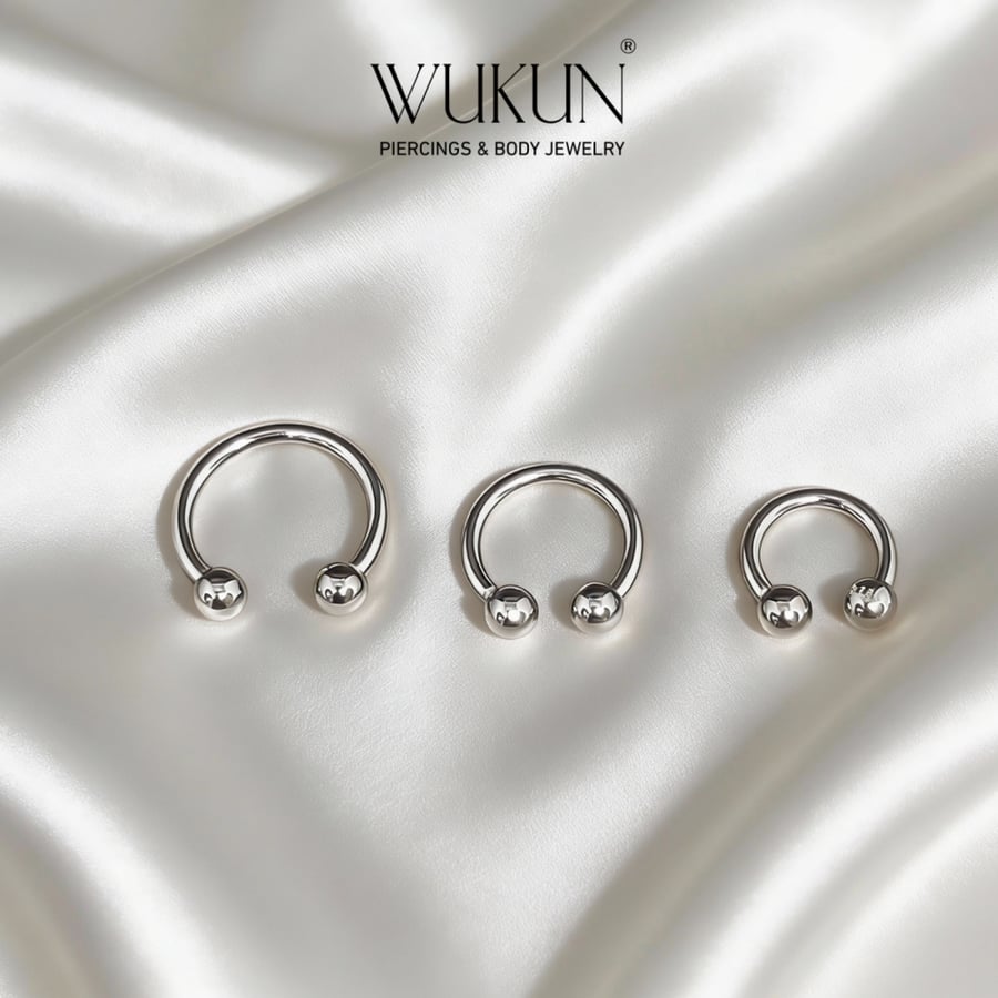 Silver piercing ring 925s horse shoe