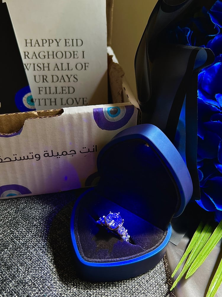 Blue eyes package