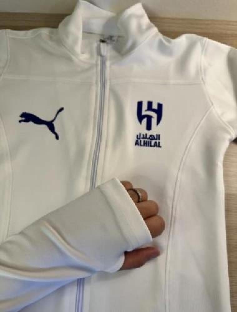 جاكيت الهلال الأبيض