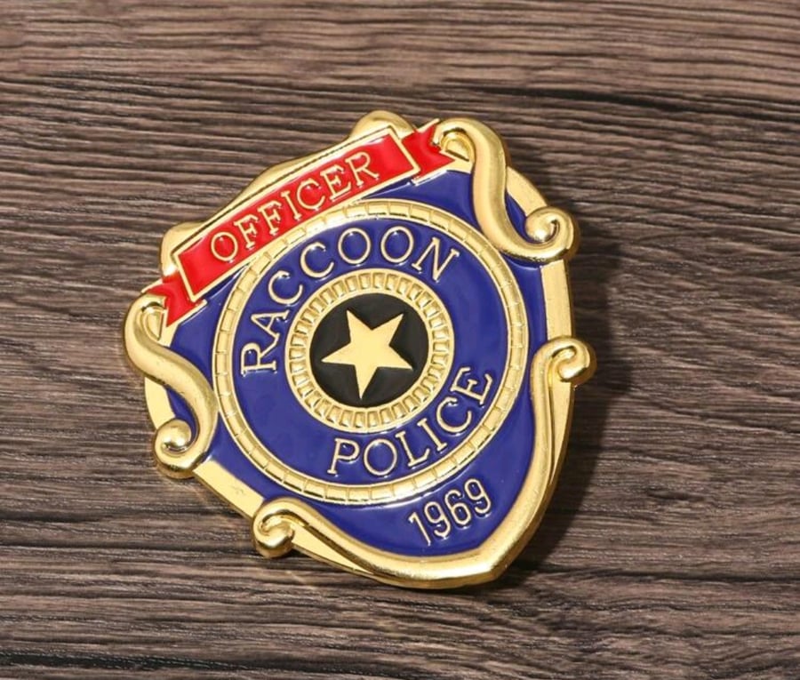 دبوس Racoon police ملون