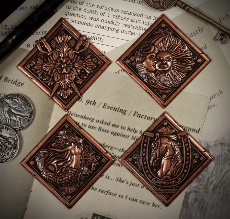 عملة تذكارية  Resident Evil 8  معدنية