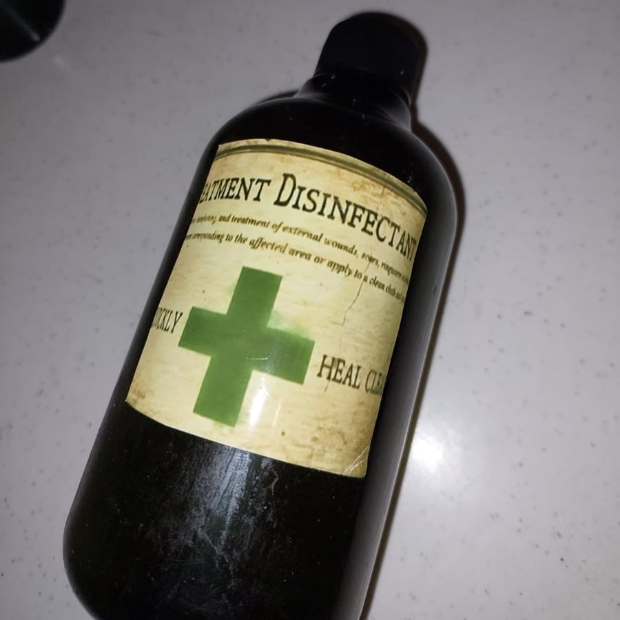 eatment Disinfectant مطهر