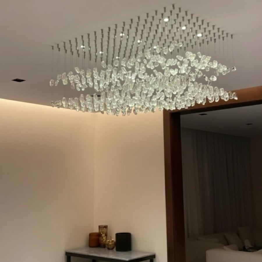 ثريا أحجار كريستال فاخرة مستطيلة 120 في80 سم شفافة بتصميم راق يلفت