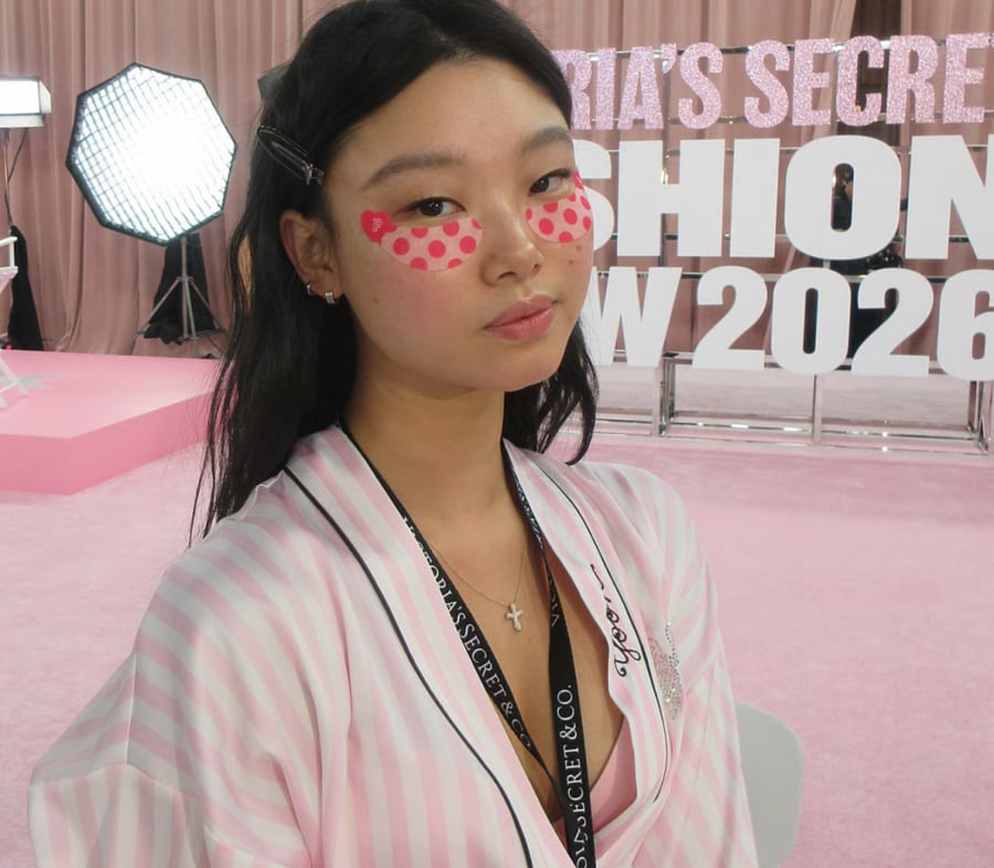 PINK x Patchology Under Eye Patches