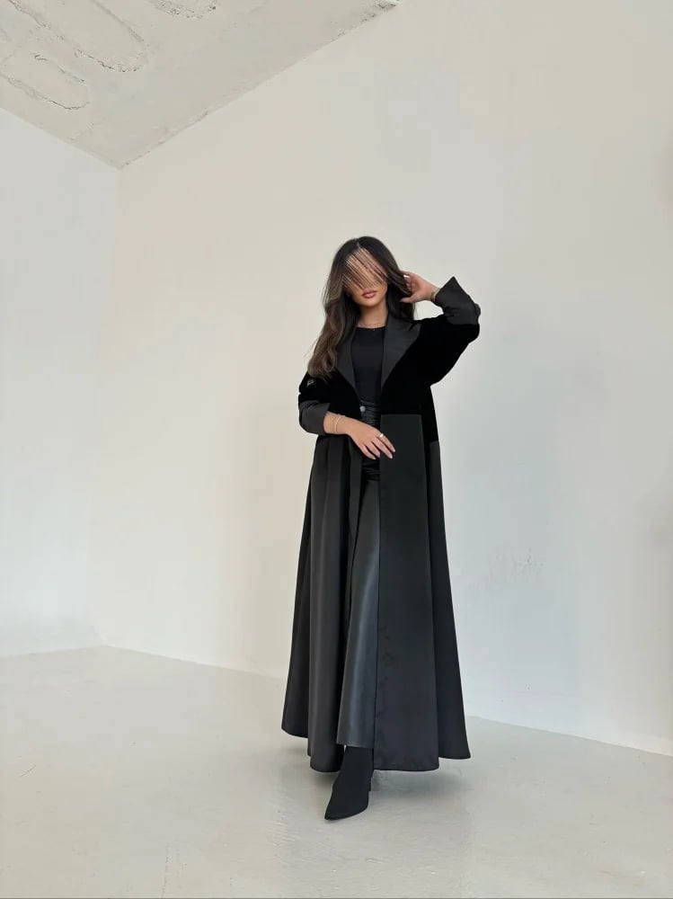 عباية مخمل مع تفتة قصة كلوش