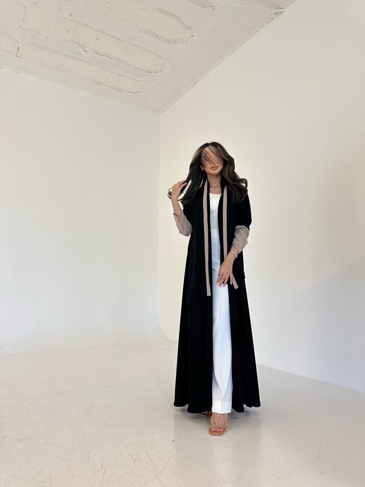 Black crepe abaya with beige sleeves
