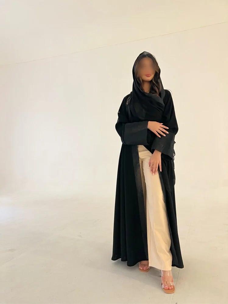 Black crepe abaya with lantern sleeves