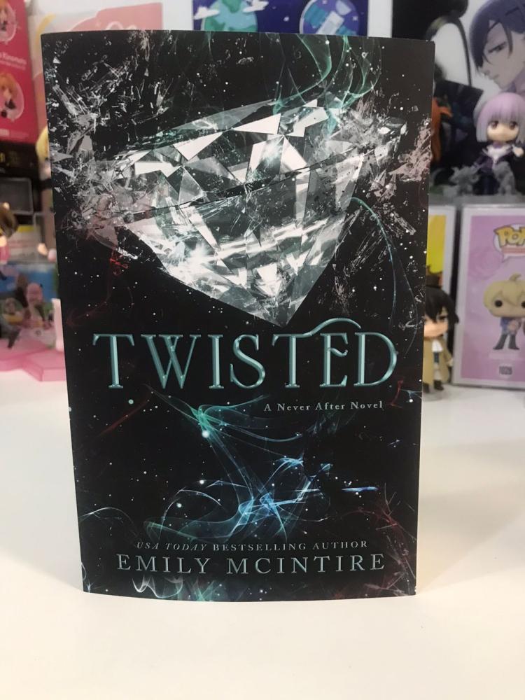 Twisted (Never After) - Emily McIntire