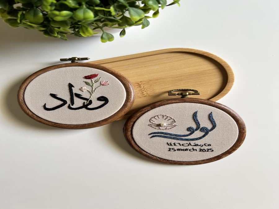 تعليقات سيارة للنساء