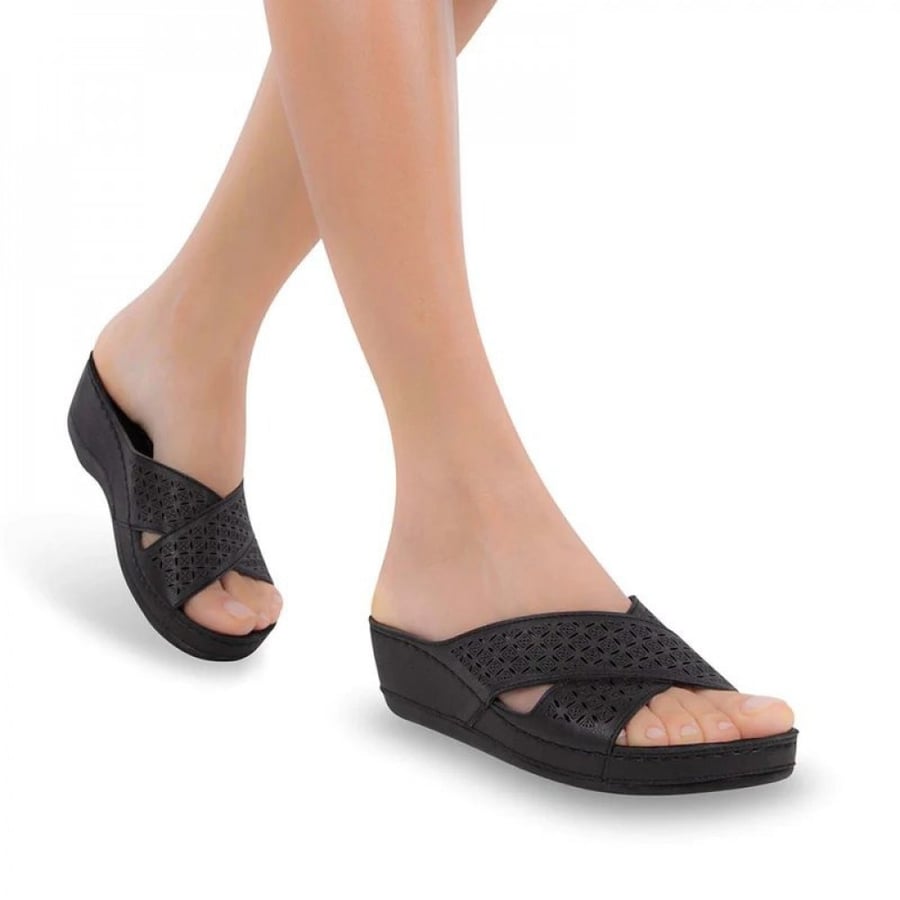 Black Cross Shoes - MUYA