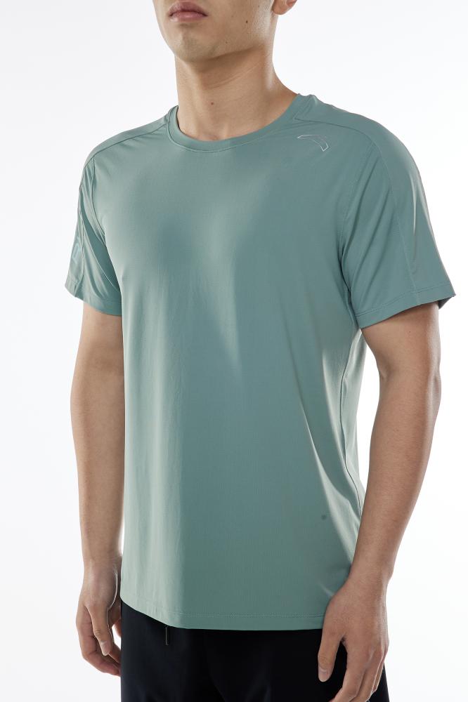 SS TEE