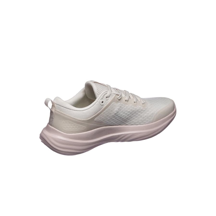 CROSS-TRAINING SHOES