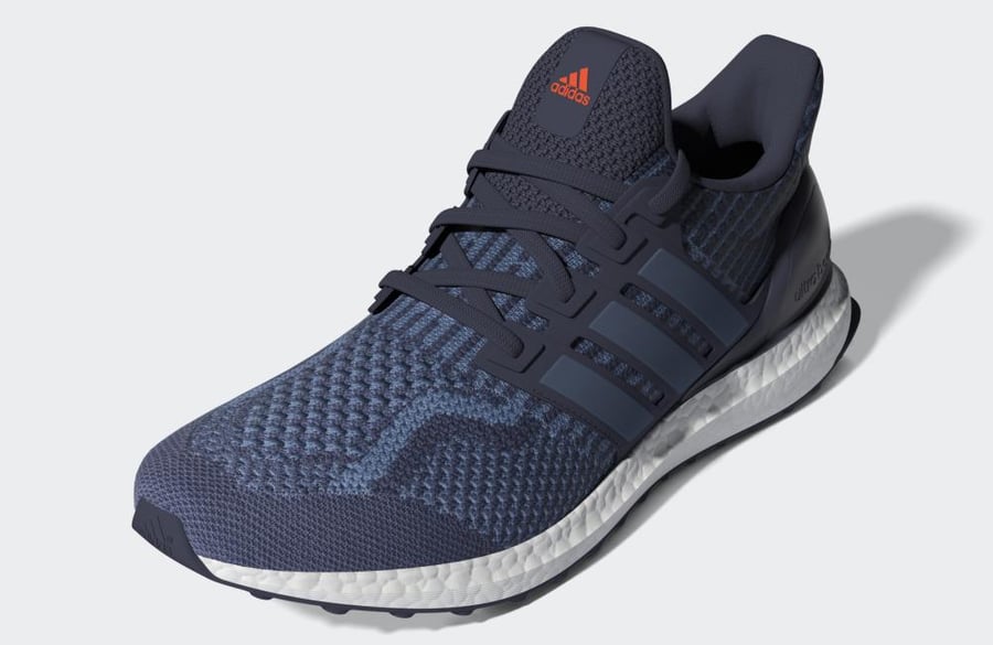 ULTRABOOST 5.0 DNA