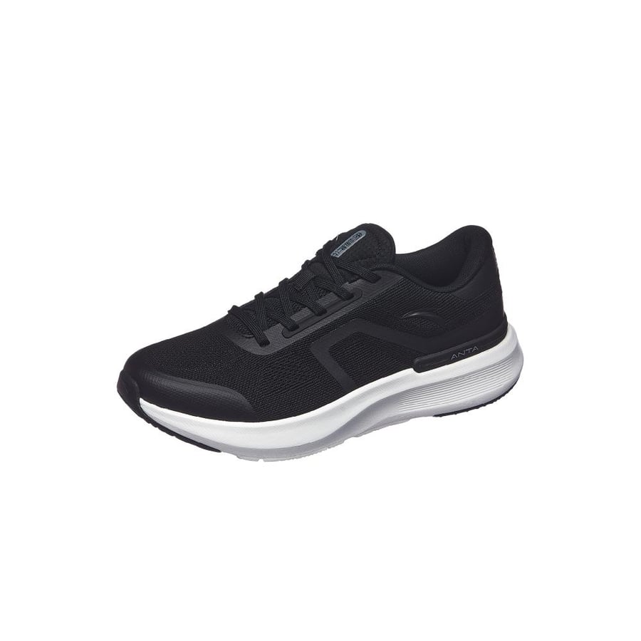 CROSS-TRAINING SHOES