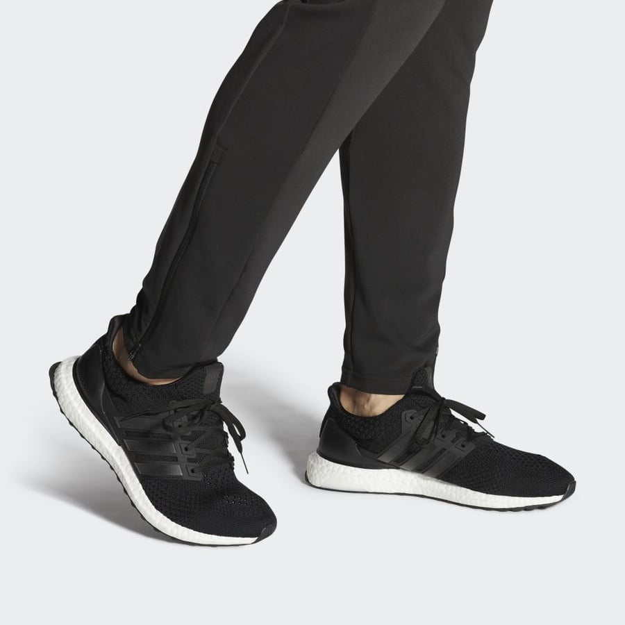 ULTRABOOST 5.0 DNA