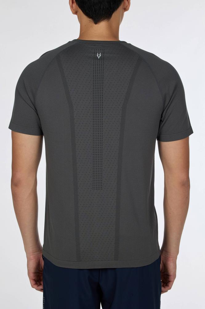 SS TEE