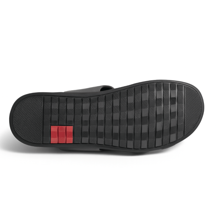 Men's brown shoe