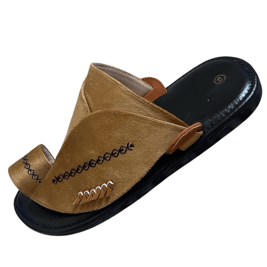حذاء طبّي ذهبي