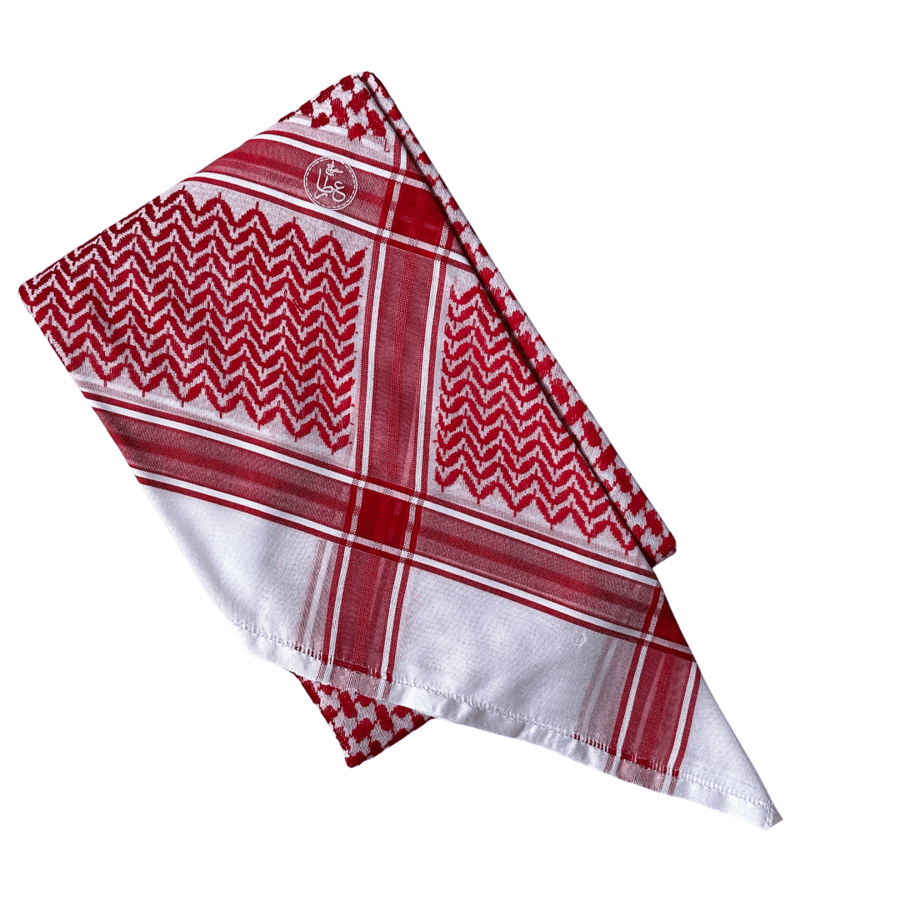 The horse's shemagh is red