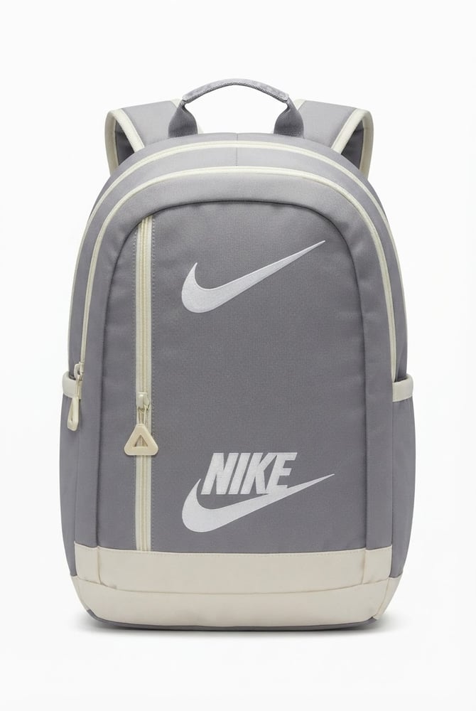 حقيبة ظهر أنيقة وعصرية من نايك (Nike) بتصميم عملي وجيوب متعددة