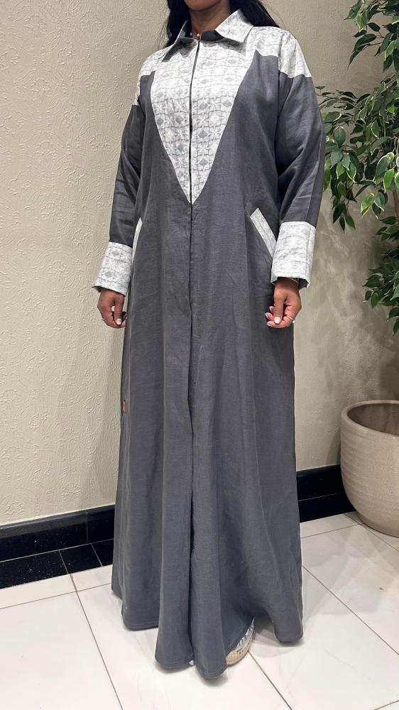 عباية رمادية