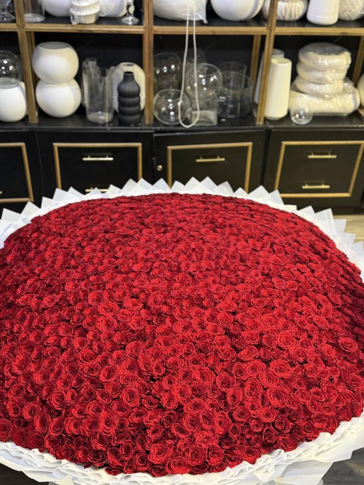 بوكيه الجوري الاحمر 1000ورده