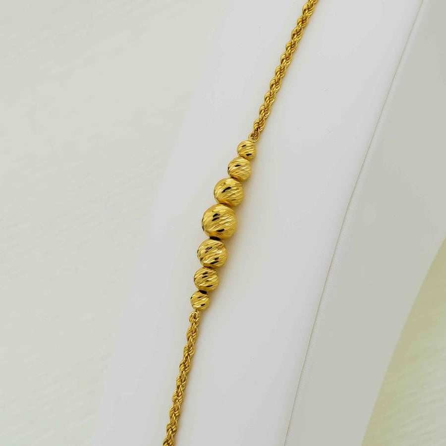 Pure 21-karat gold bracelets, weight approximately 3 grams