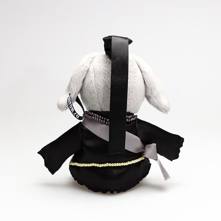 الخادم الاسود بلاك ليبل دمية بيتر رابيت اندرتيكر | Black Butler Black Label - Bitter Rabbit Mini: Undertake