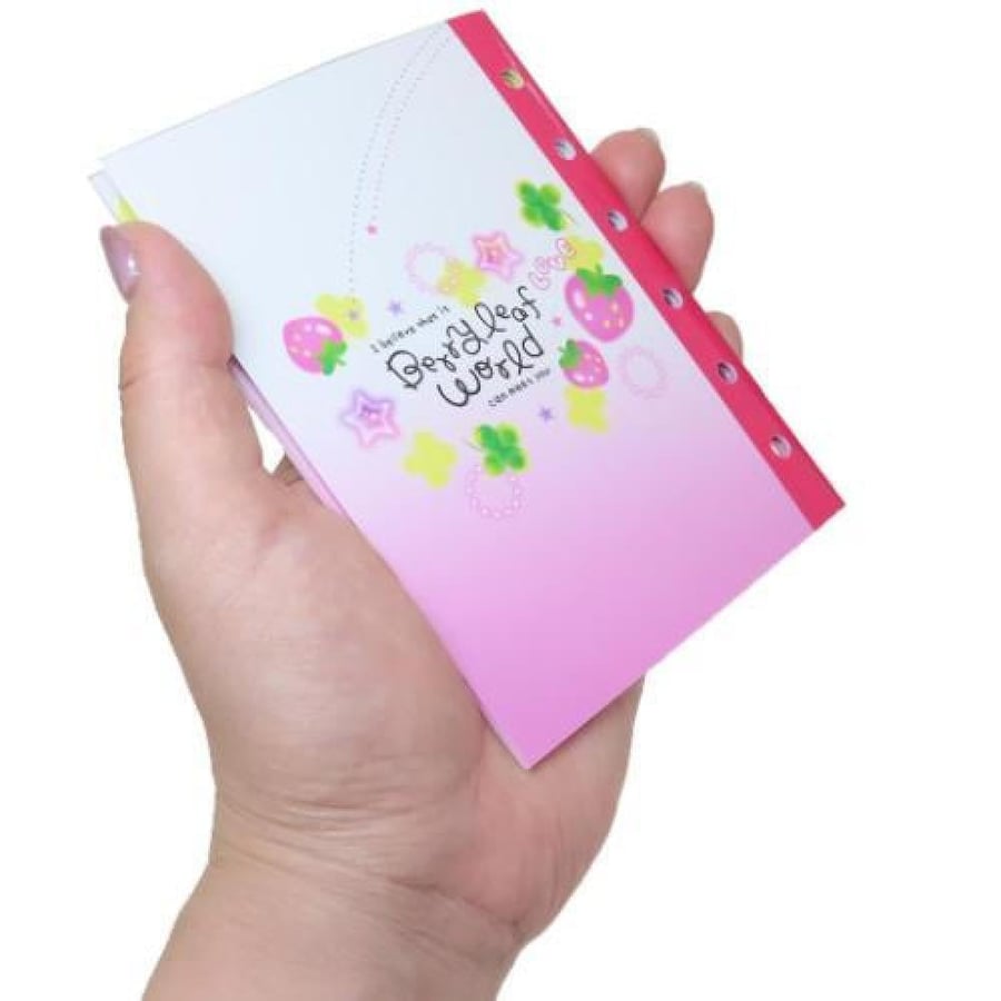 كتيب ملصقات بيري ليف من هيساي ريترو | Berry Leaf World sticker book