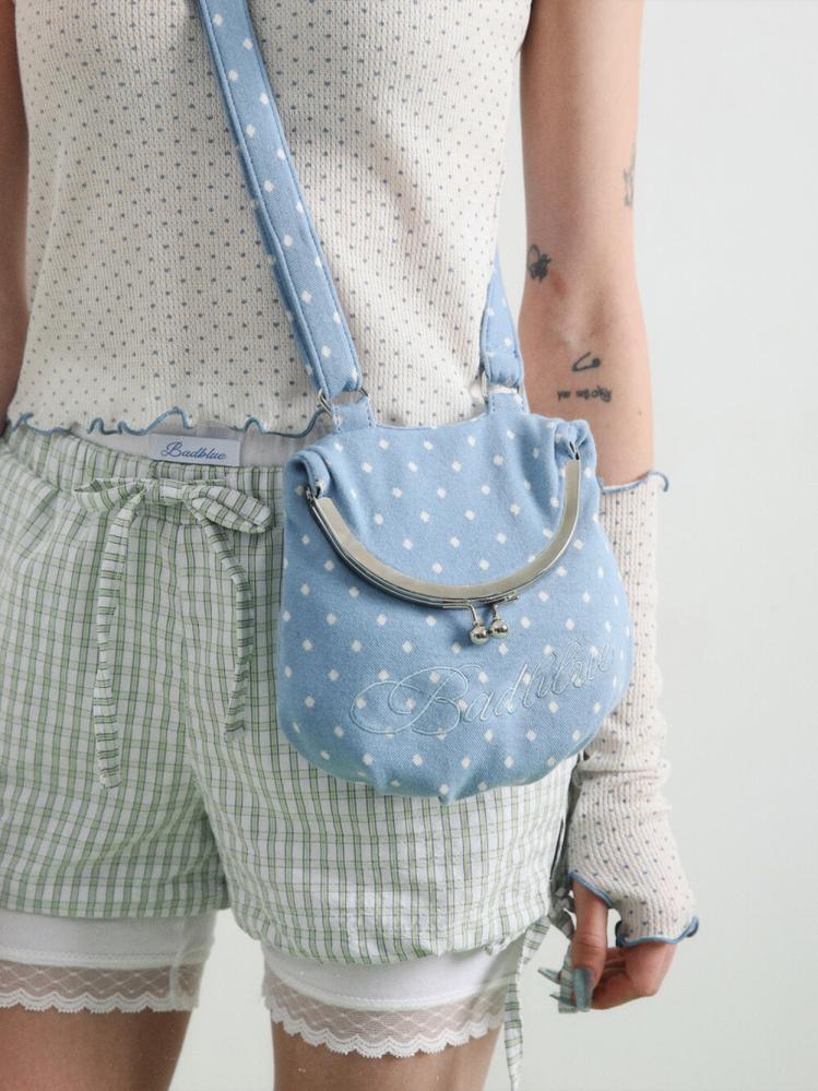 باد بلو حقيبة باو بنقشة نقاط ناعمة | Bad Blue Dot Cozy Bao Bag