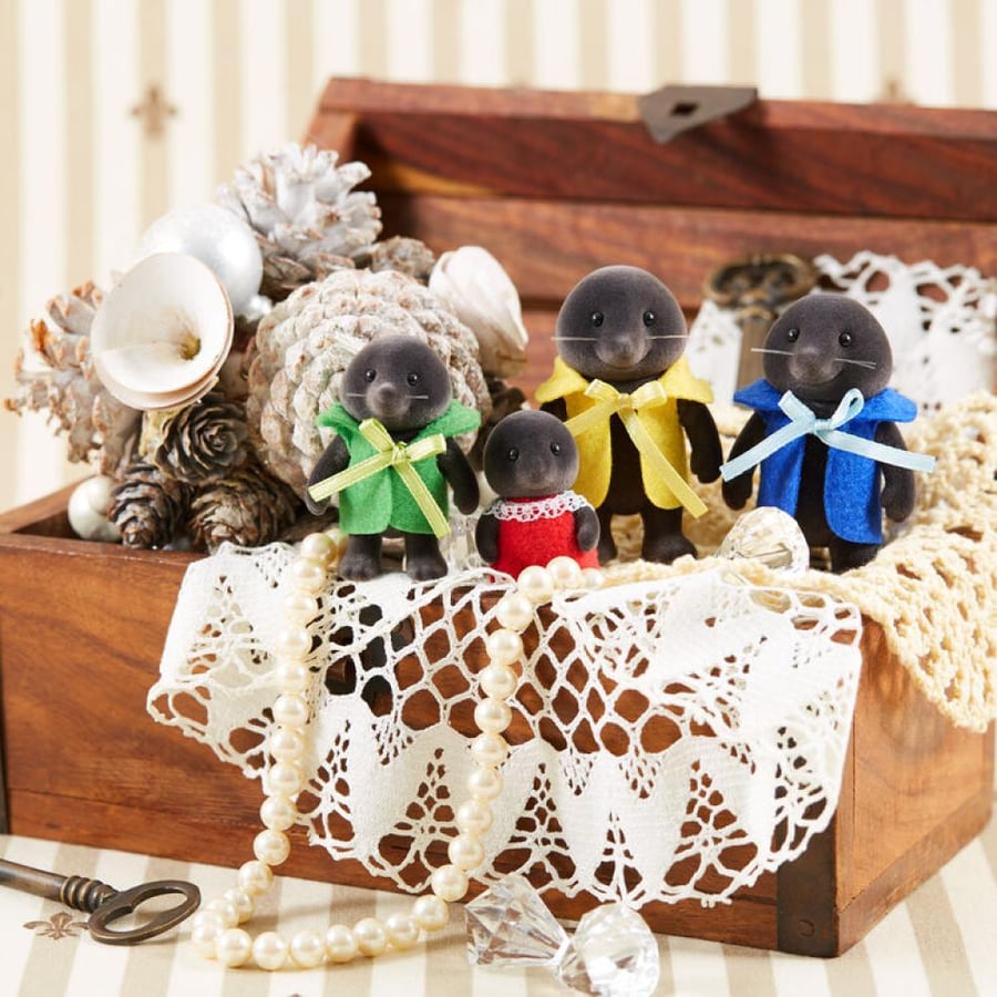 سلفانيان فاميليز عائلة الخلد | Sylvanian Families Mole Family figure set
