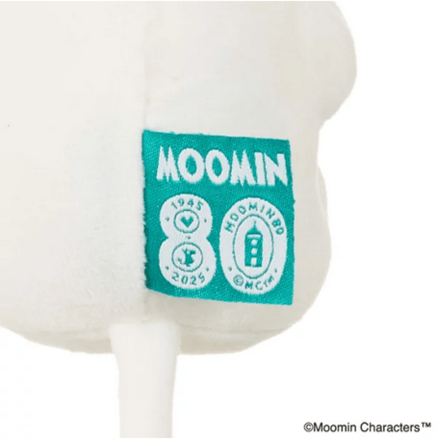 مومين دمية مومين مع تعليقة | Moomin Logo Mascot—80th Anniversary