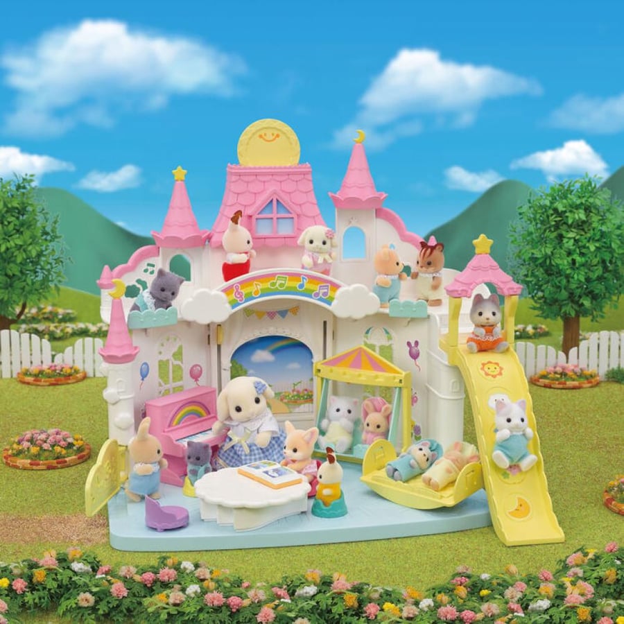سلفانيان فاميليز القلعة النهارية | Sylvanian Families Sunny Castle Nursery set