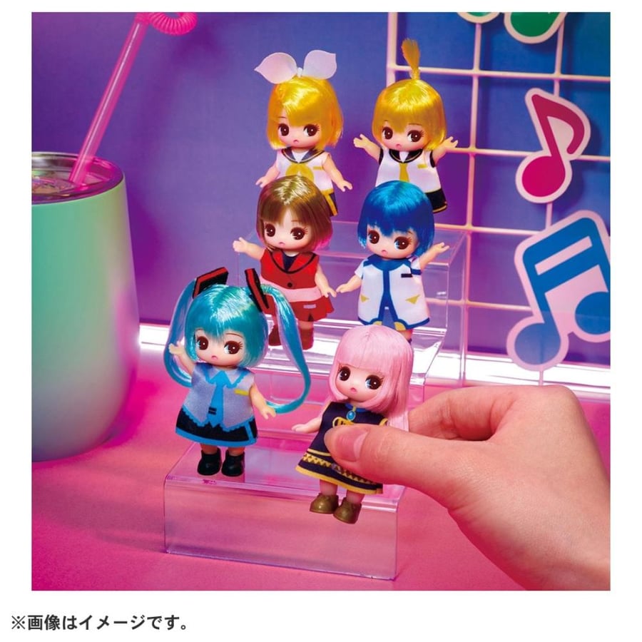هاتسوني ميكو x ليكا تشان | Petit Licca-chan Hatsune Miku Collection