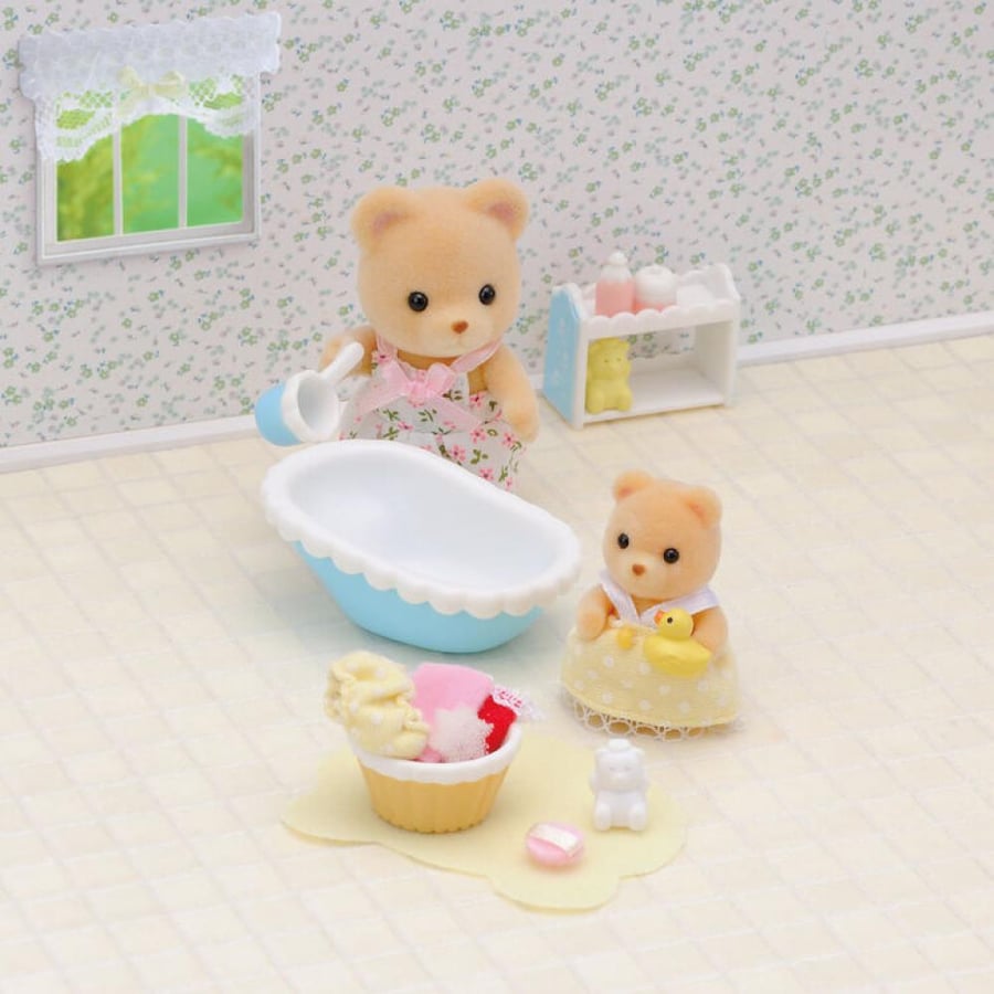 سلفانيان فاميليز مجموعة الاستحمام نسخة دببة البسكويت | Baby Bath Time Sylvanian Families