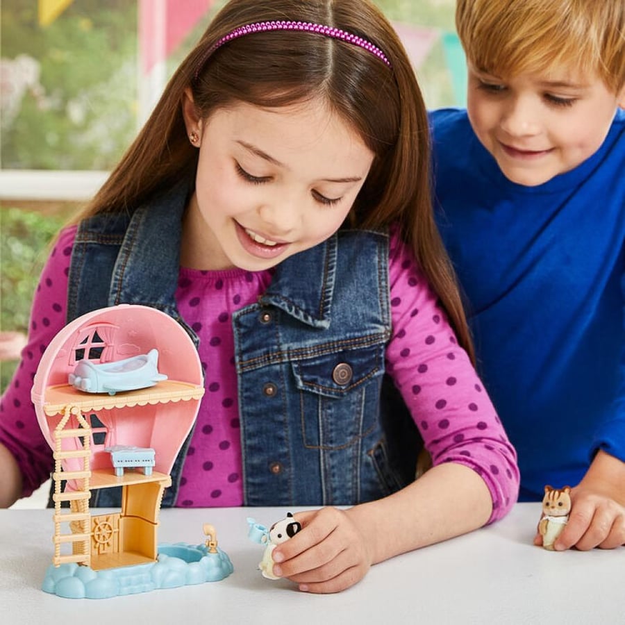 سلفانيان فاميليز منزل المنطاد | Sylvanian Families Baby Balloon Playhouse