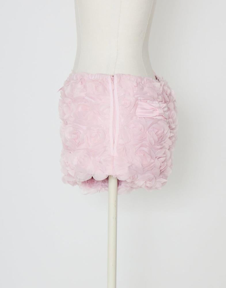 Avenchumu (26 August collection) شورت الورود | Avenchumu – Rose short pants (26 August collection)