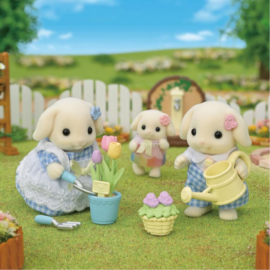 سلفانيان فاميليز زوج فلورا | Sylvanian Families Blossom Gardening Set