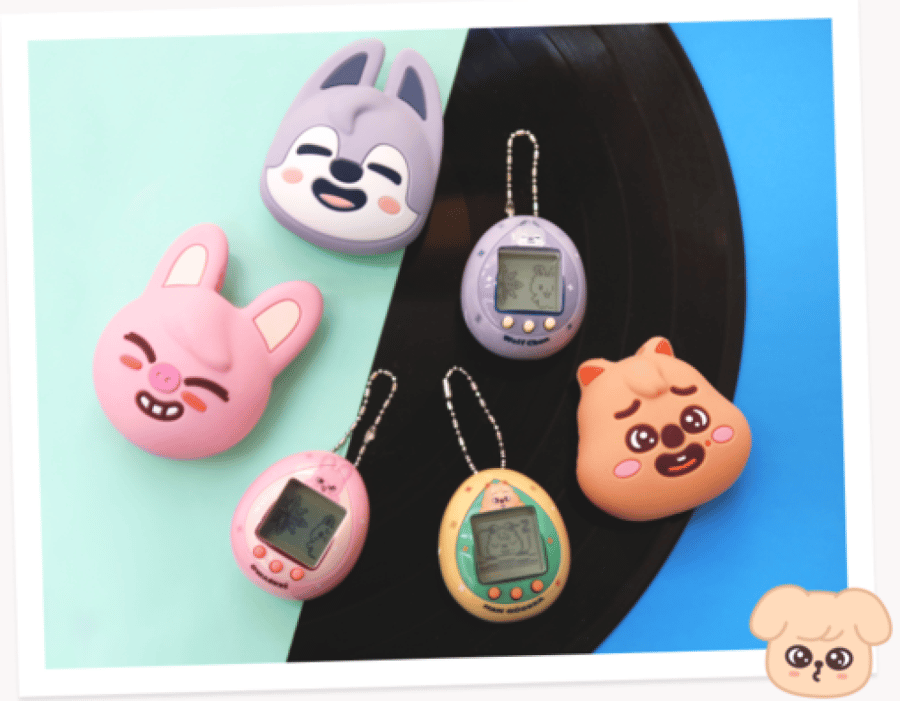 ستراي كيدز x تاماقوتشي |  STRAY KIDS - SKZOO X TAMAGOTCHI OFFICIAL MD TAMAGOTCHI & CASE SET