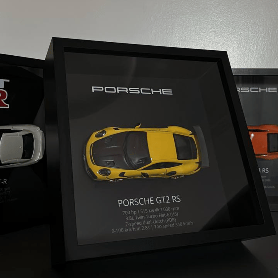 PORSCHE GT2 RS
