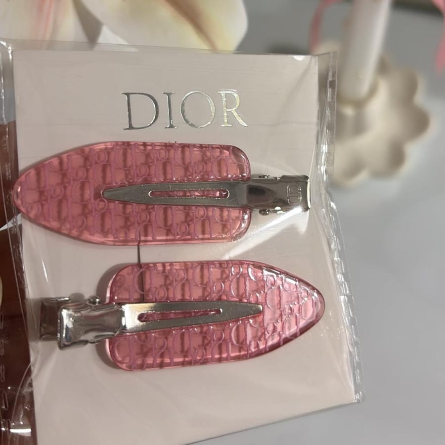 Dior hair clips
