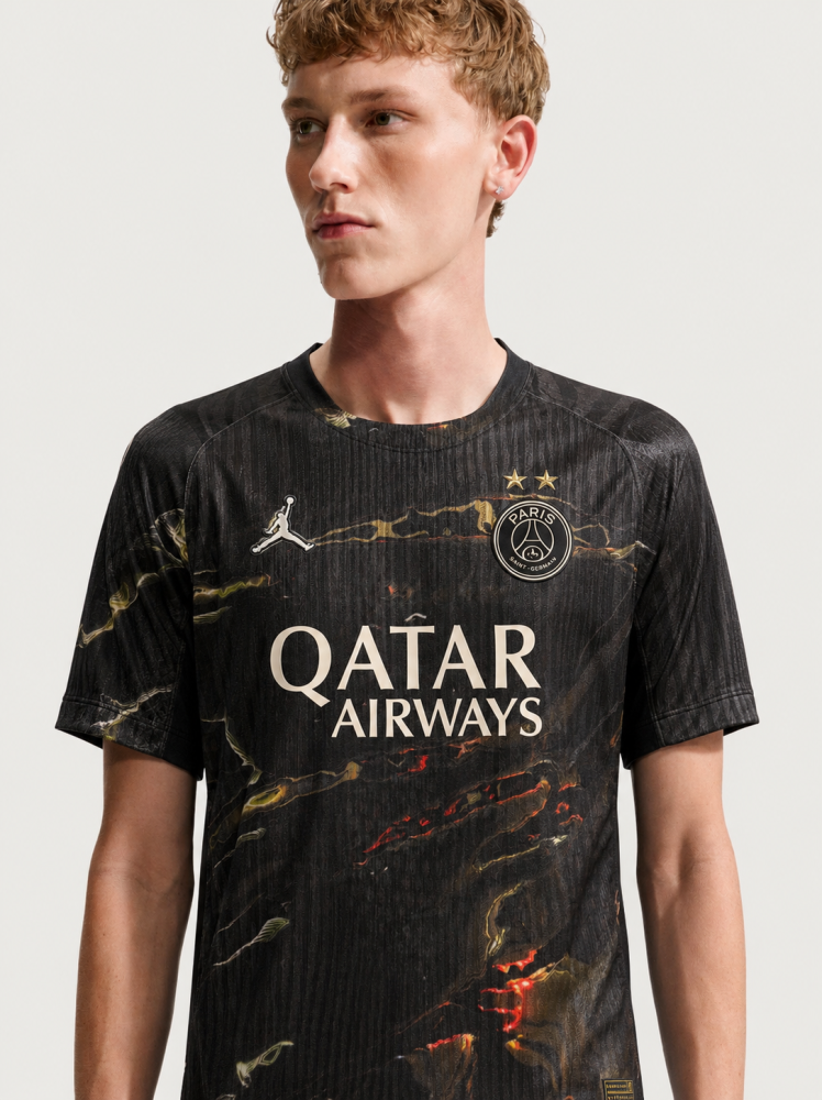 Paris Saint-Germain Away Jersey 26/27