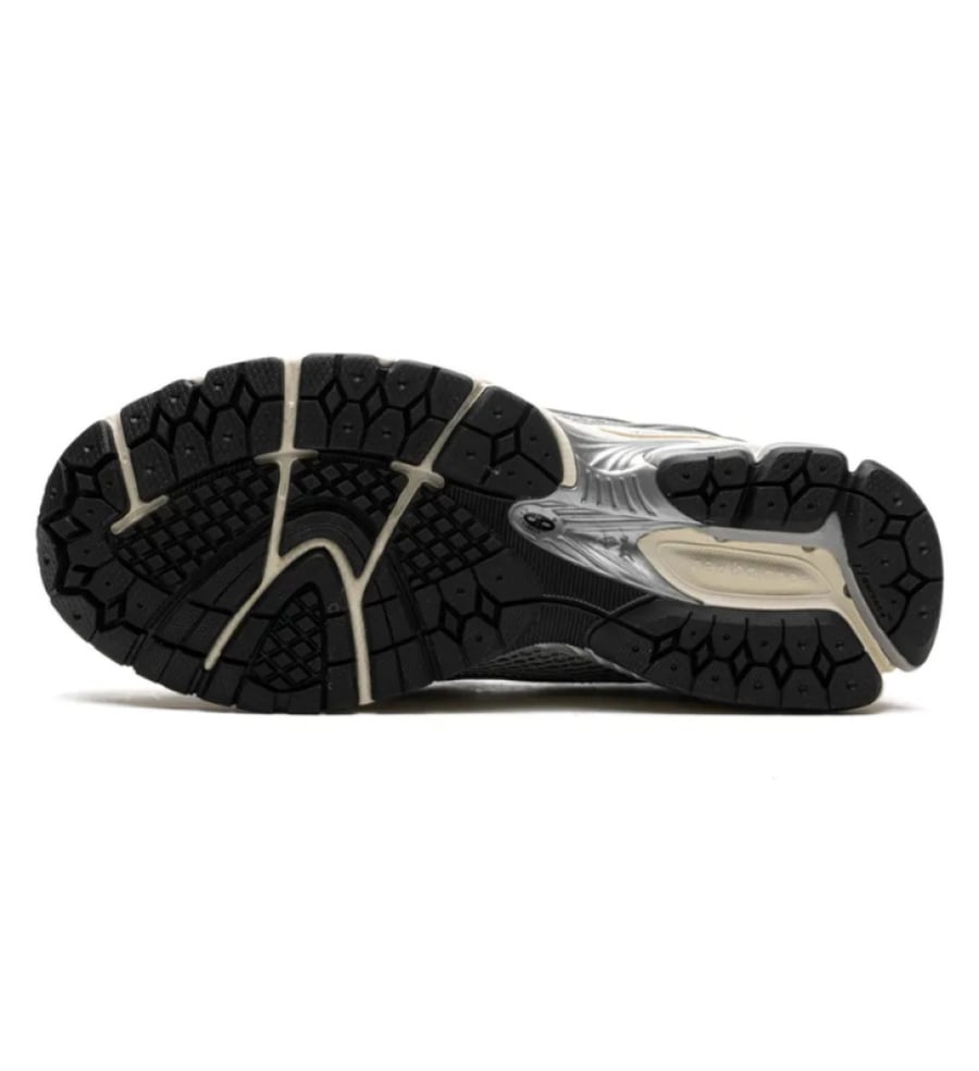 New Balance 1906L Silver