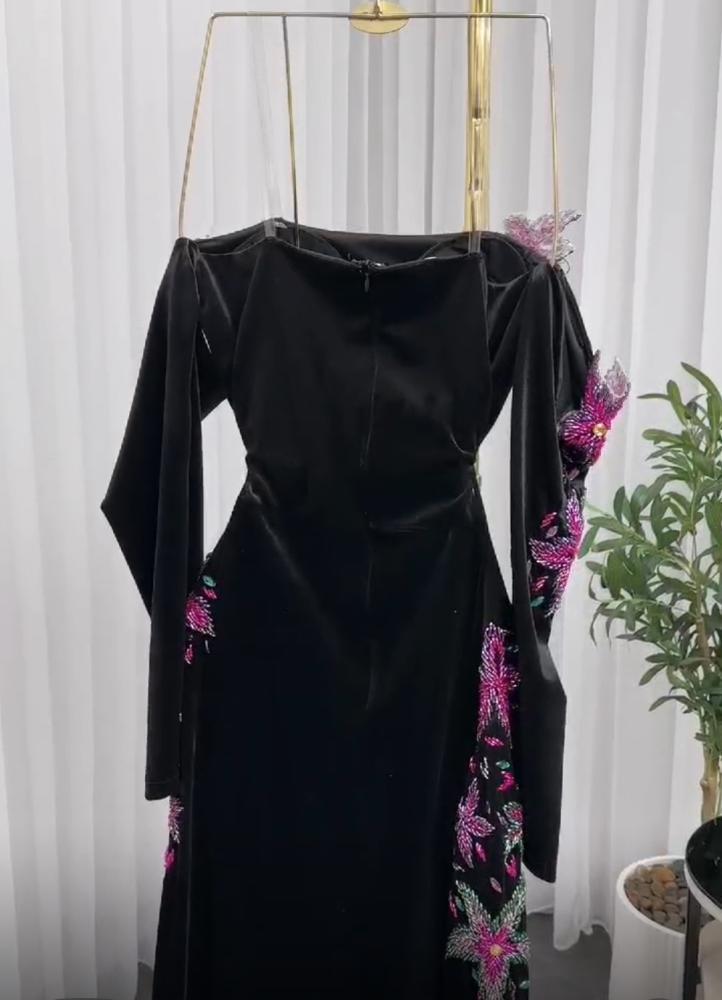 فستان سهره اسود مخمل