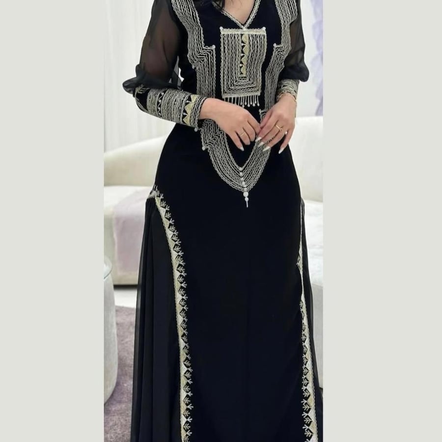 فستان يوم التأسيس